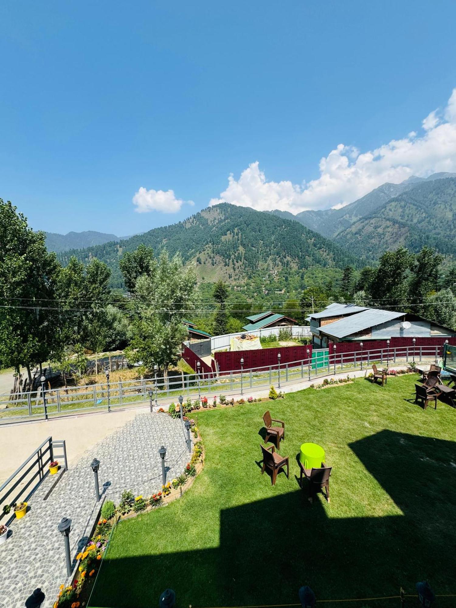 Frosty Mountain Resort باهالغام المظهر الخارجي الصورة